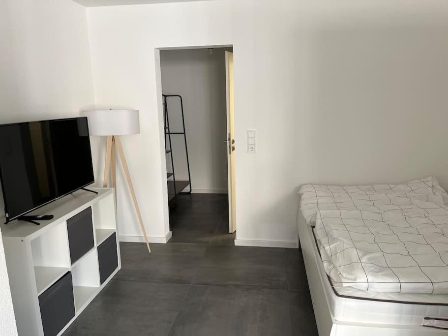 Schoenes 1 Zimmer Apartment 胡芬根 外观 照片